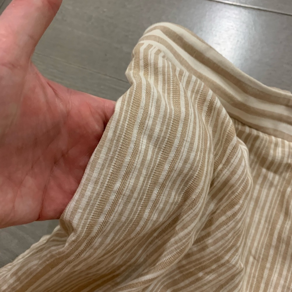 Last day 💔 
Striped wide leg pants - Picture 5 of 5